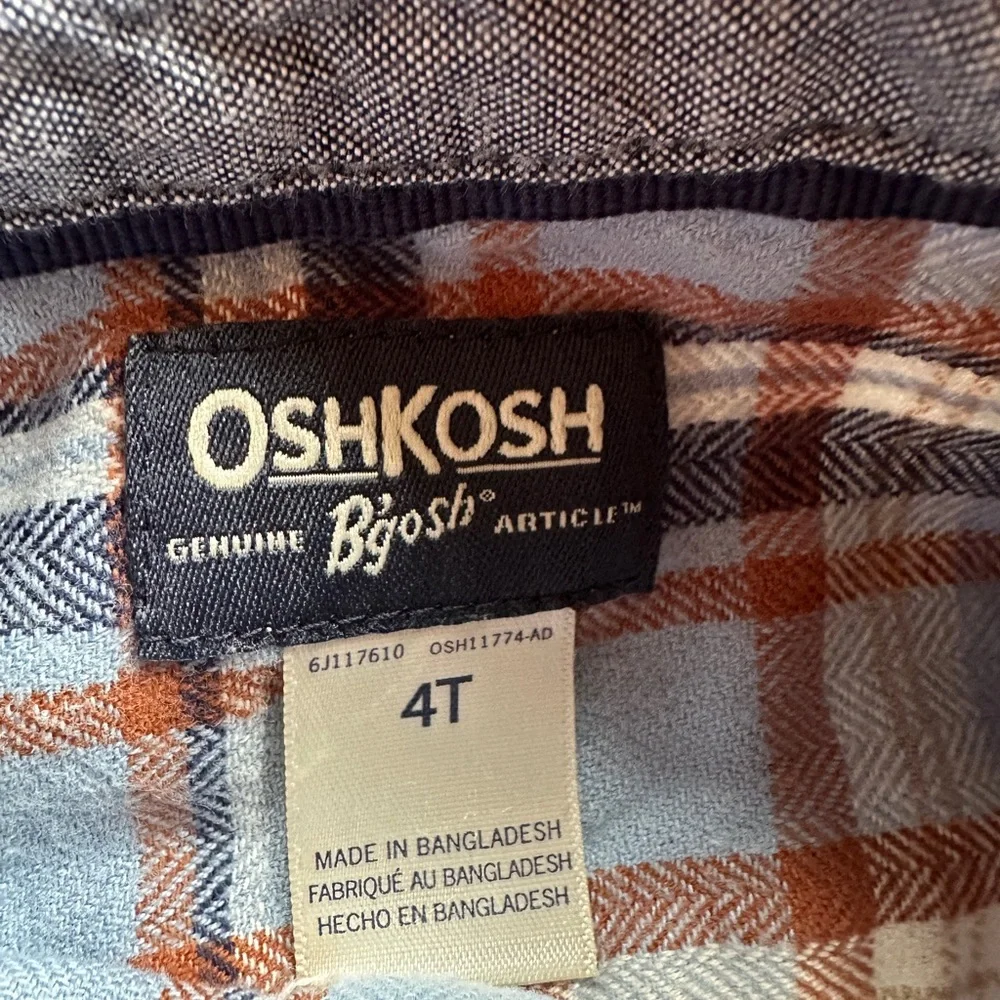 Set of 2 OshKosh B'gosh Button Down Shirts
